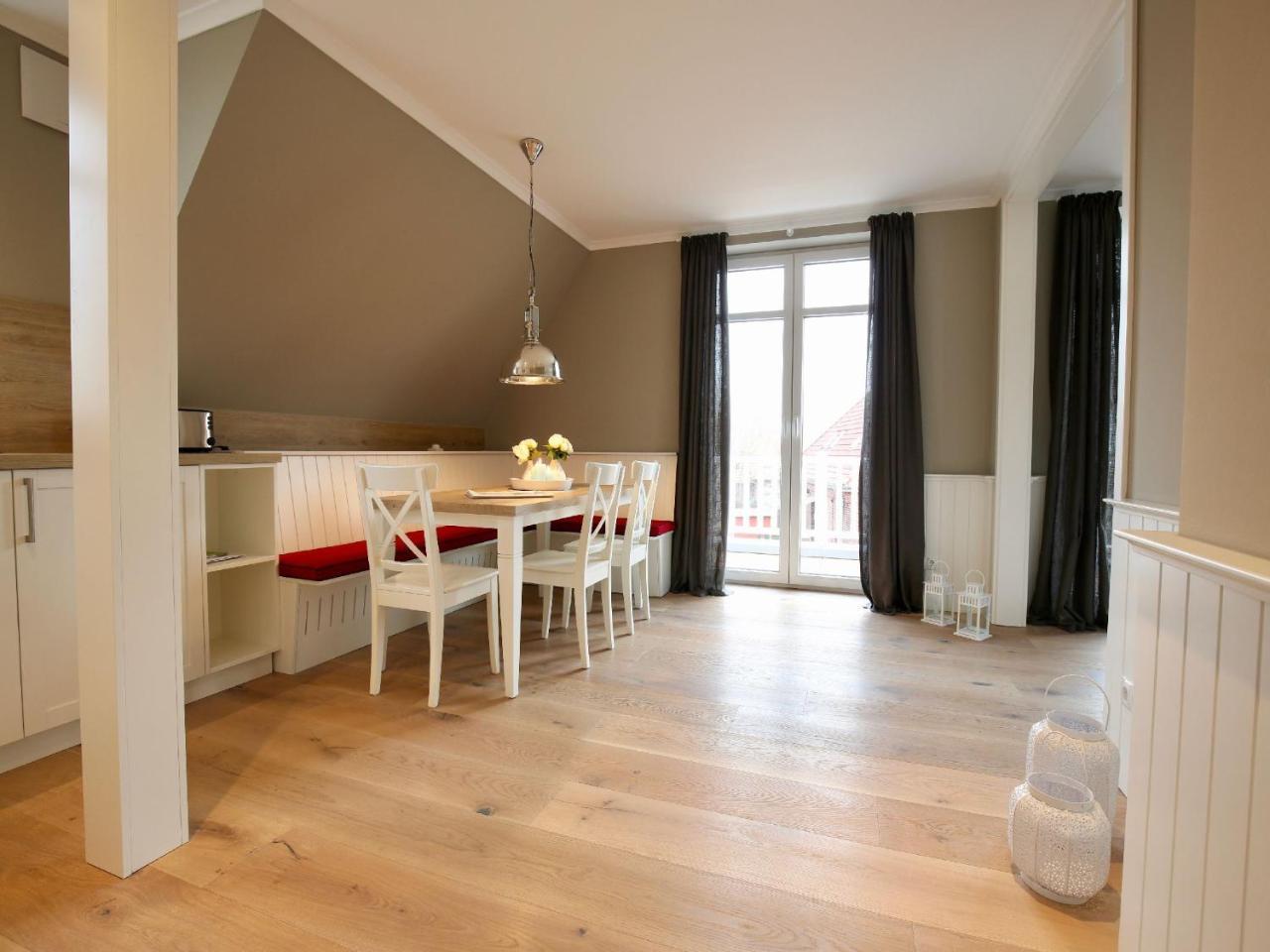 Charlotte 48 - Wunderschoene Ferienwohnung Mit Balkon Und Sauna Wangerooge Exterior foto