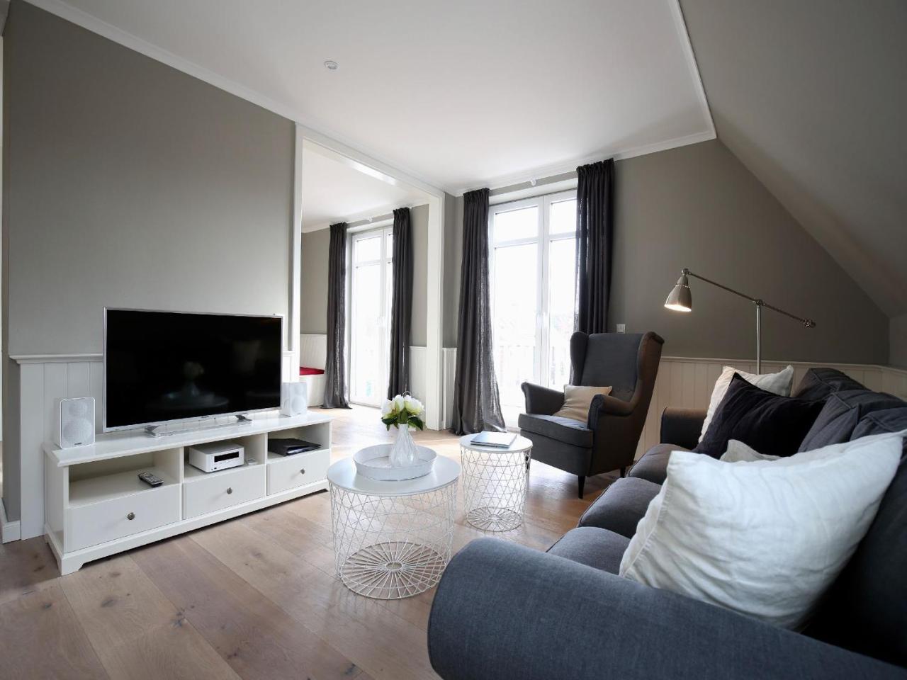 Charlotte 48 - Wunderschoene Ferienwohnung Mit Balkon Und Sauna Wangerooge Exterior foto